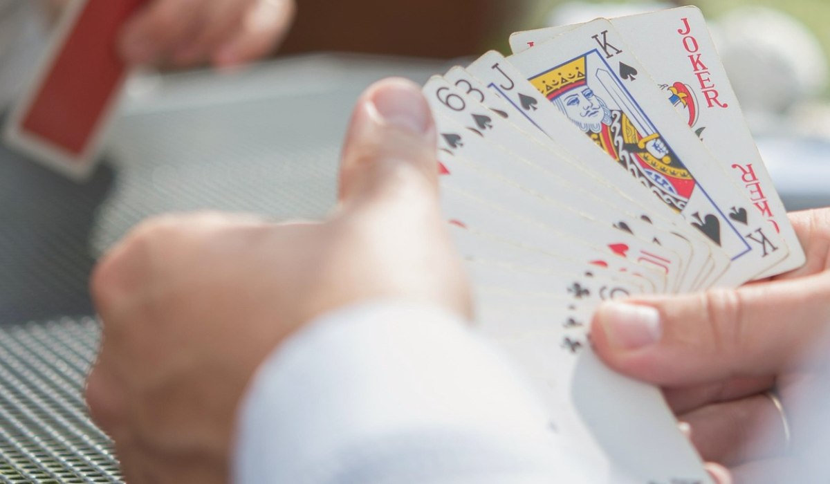 https://www.reddit.com/r/poker/comments/1uul2fz/some_arguably_notable_names_and_their_stacks/ - WSOP主赛Day7：62人争冠，谁最有可能捧起金手链？